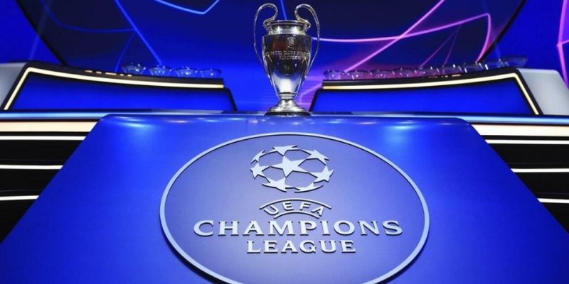 UEFA Champions League - Rực Cháy Cùng Bóng Đá Châu u